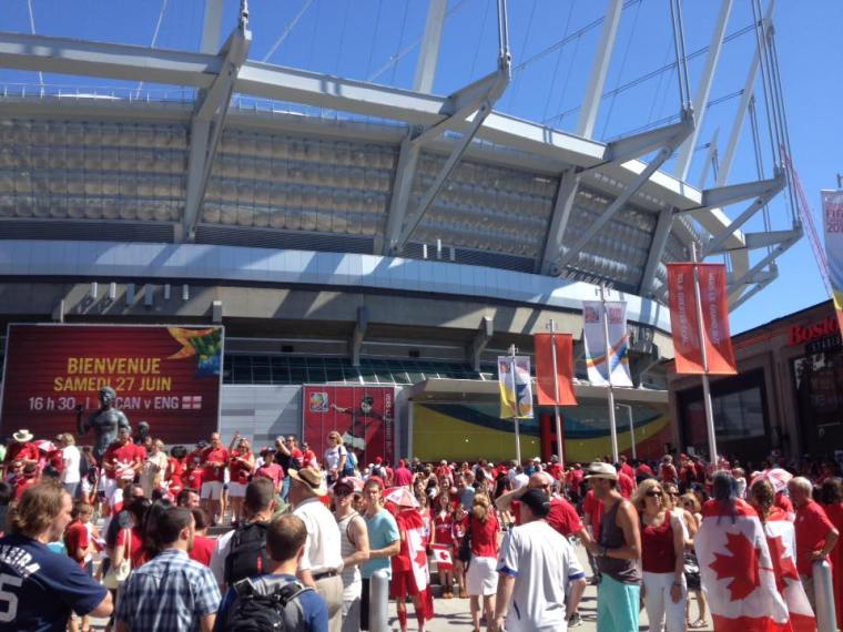 11703119_10206379071129022_579767619099753780_n